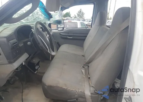 2005 Ford F350 Srw Super Duty из США, поврежденный, VIN 1FTWF30P35EB14432